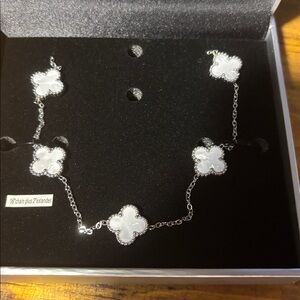 Stainless Steel Piatella jewelry Non-Tarnish Clover Necklace